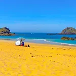 Chateau De Mont St Michel Saint-James