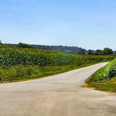 Bed & Breakfast Chateau De Mont St Michel