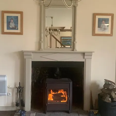 Chateau De Mont St Michel 4*