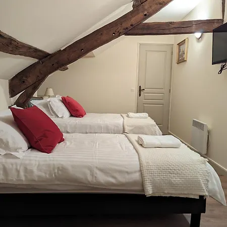Chateau De Mont St Michel 3*