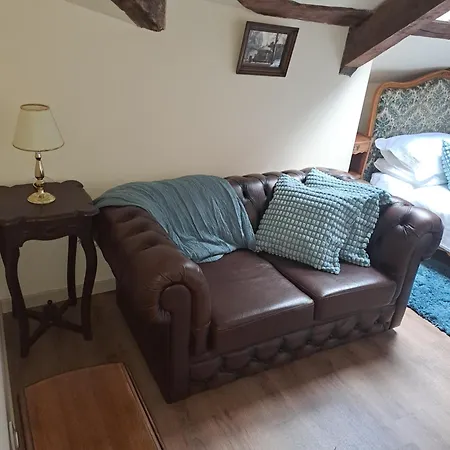 Chateau De Mont St Michel Bed and Breakfast