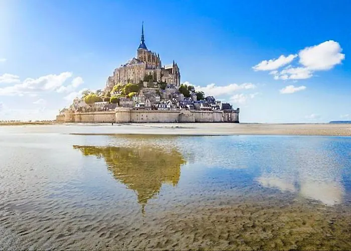 Chateau De Mont St Michel Oda ve Kahvaltı