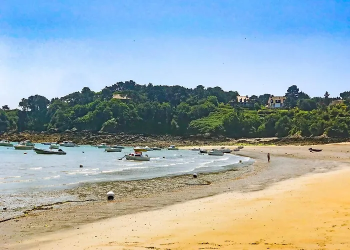 Chateau De Mont St Michel Saint-James