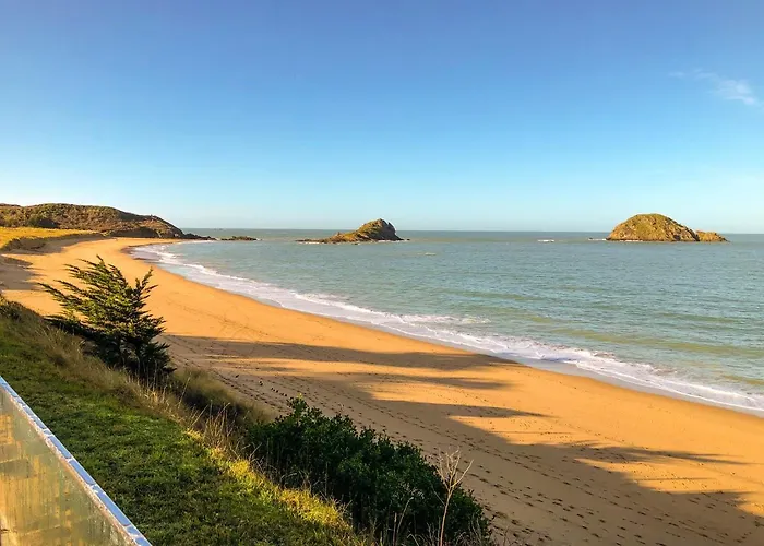 Oda ve Kahvaltı Chateau De Mont St Michel